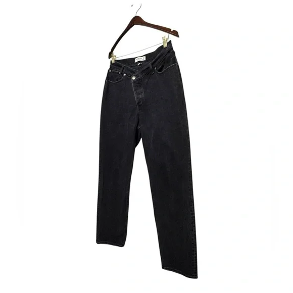 Women's Black Jeans - Picture 6 of 11